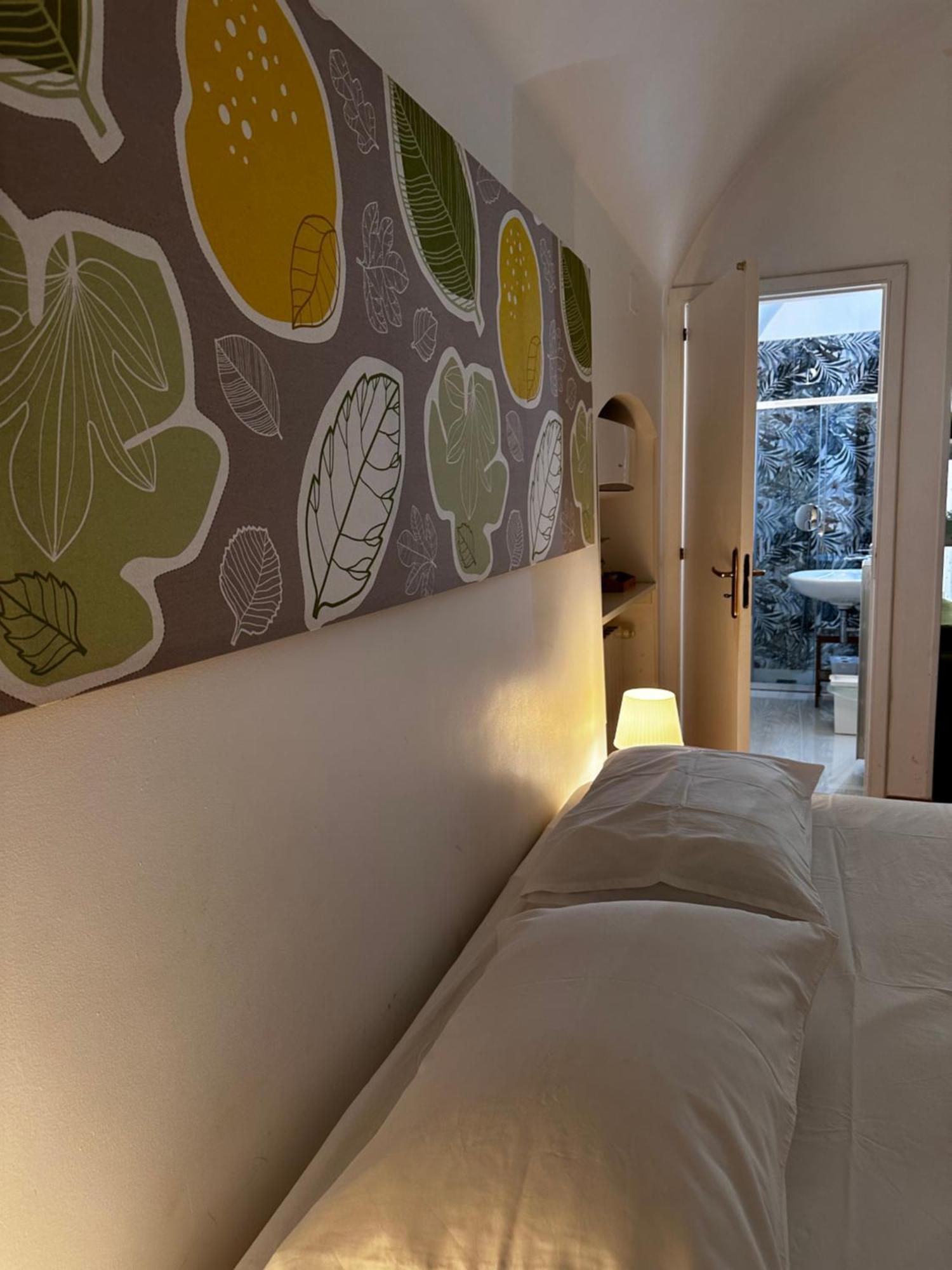 La Torre E Il Mare Rooms By Sthey Монополи Экстерьер фото