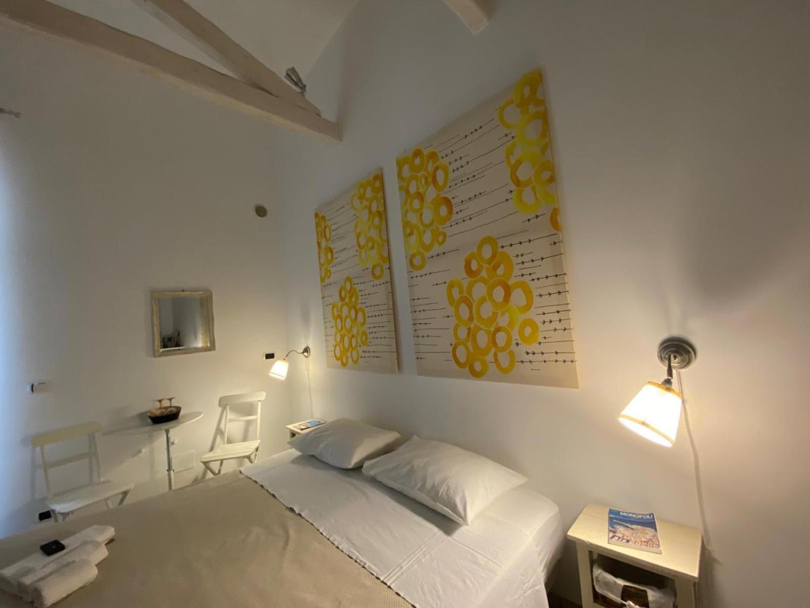 La Torre E Il Mare Rooms By Sthey Монополи Экстерьер фото