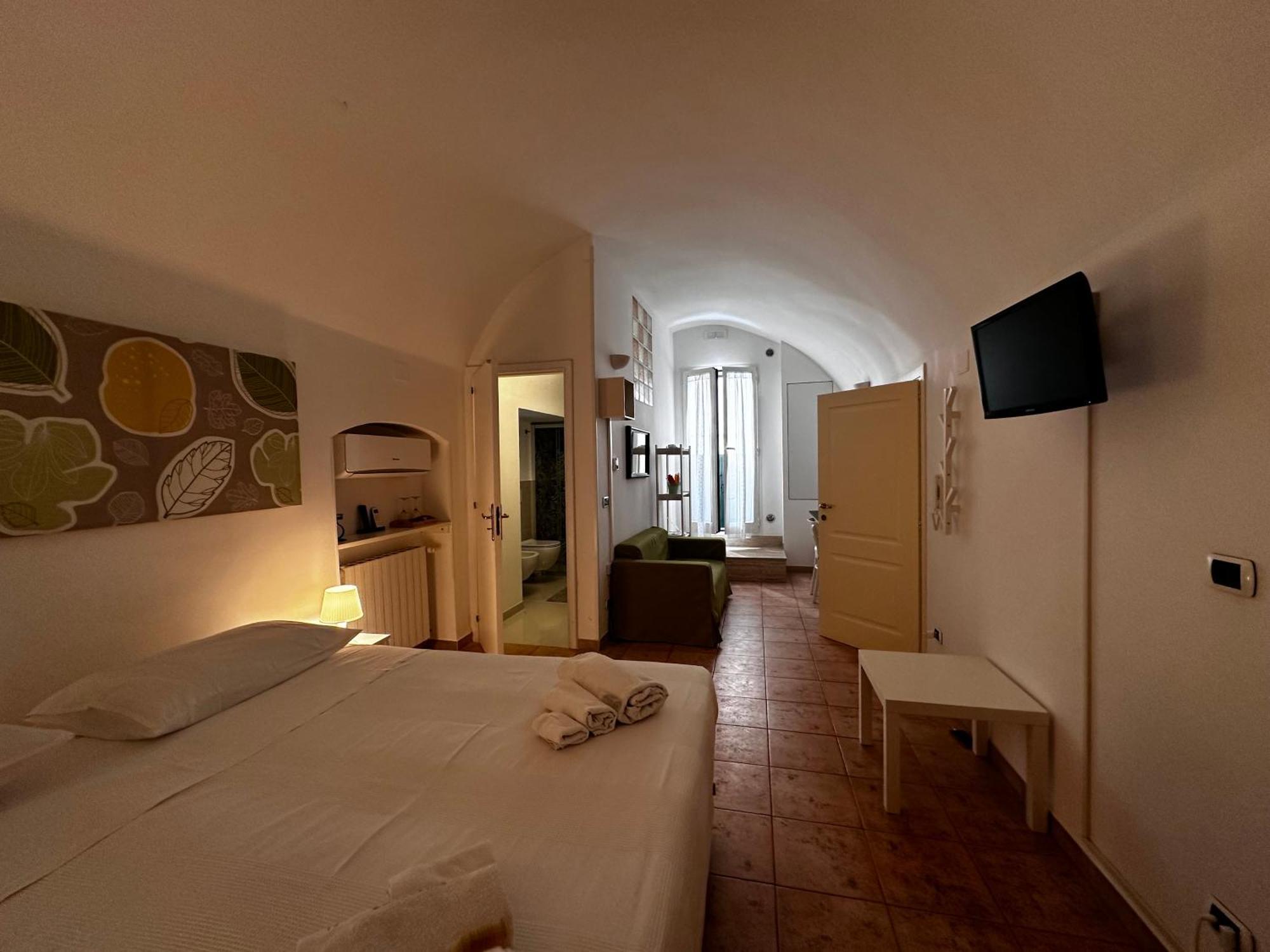 La Torre E Il Mare Rooms By Sthey Монополи Экстерьер фото