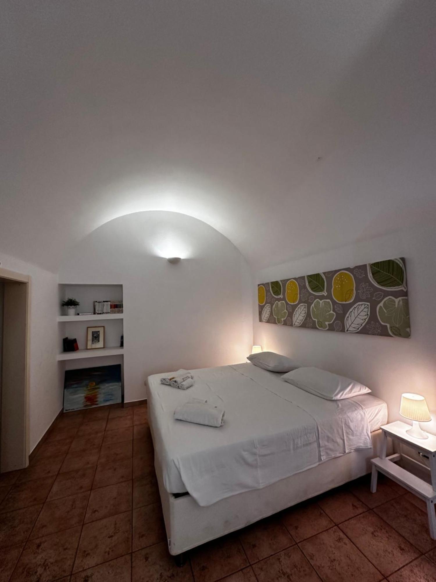 La Torre E Il Mare Rooms By Sthey Монополи Экстерьер фото