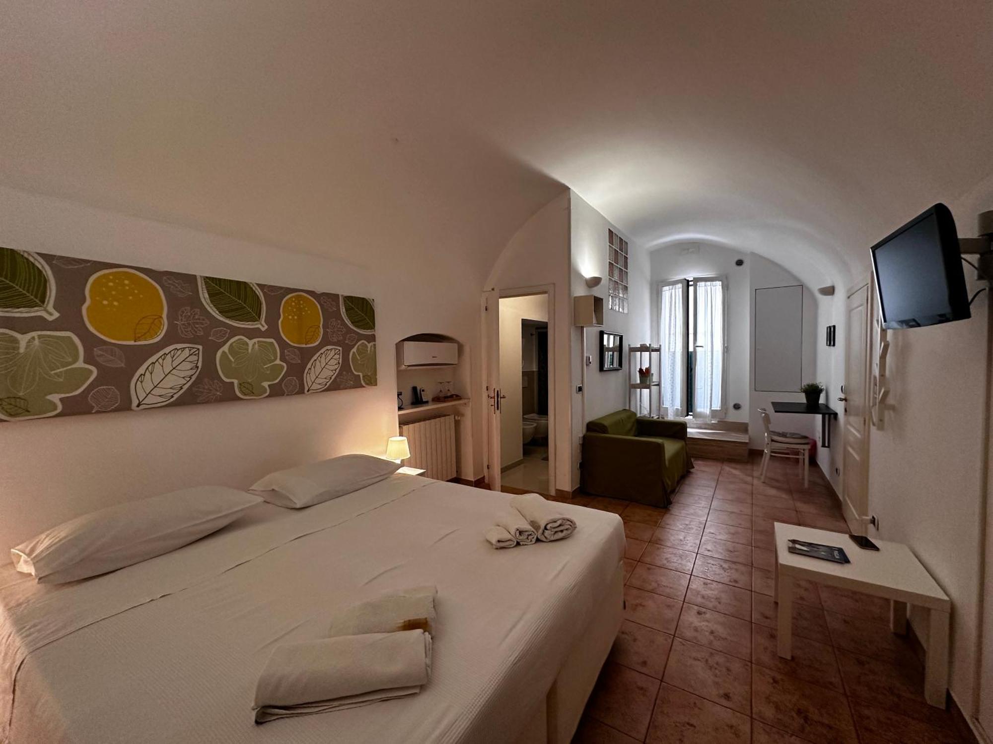 La Torre E Il Mare Rooms By Sthey Монополи Экстерьер фото